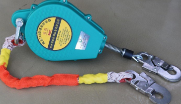 高空防墜器的罩殼被撞變形后還能繼續(xù)使用嗎