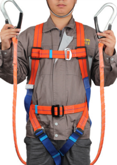 高空作業(yè)安全帶為什么要過鹽霧試驗(yàn)這一關(guān)